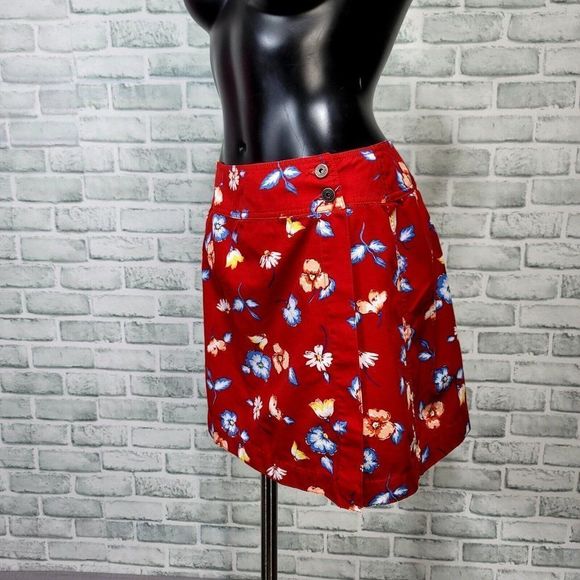 Vintage 90s LizWear Womens‎ 8P Petite Red Floral Cotton Skort Skirt Shorts - Picture 2 of 6